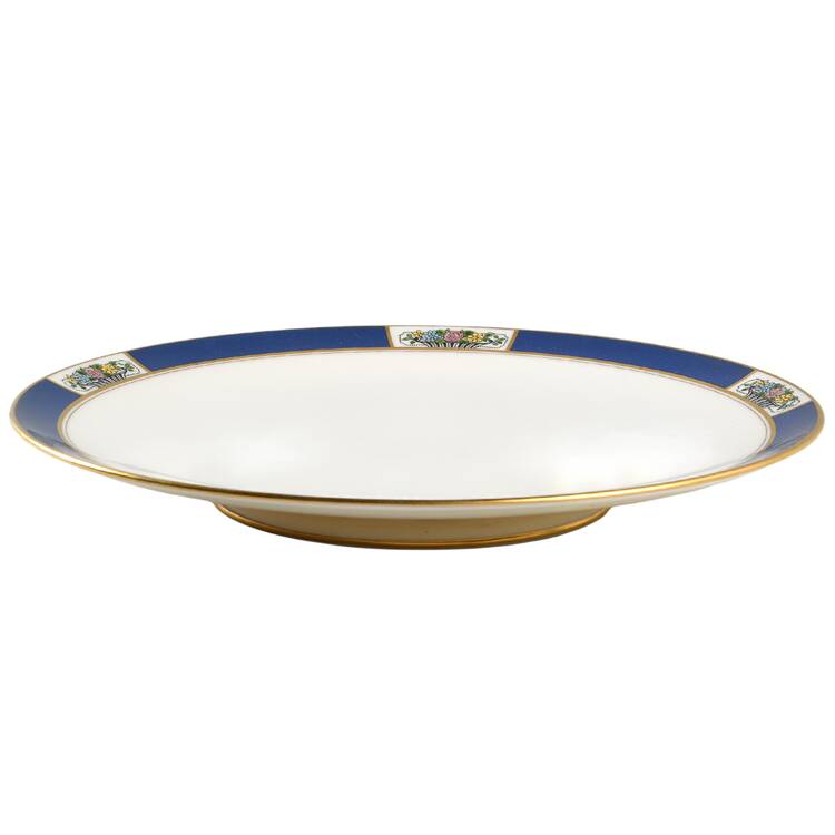 Meadowbrook Large Footed Sandwich Plate