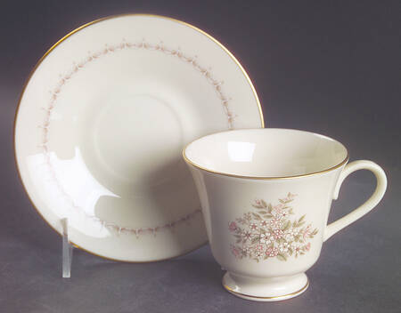 Medley Footed Cup & Saucer Set