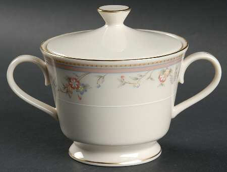 Medford Sugar Bowl & Lid