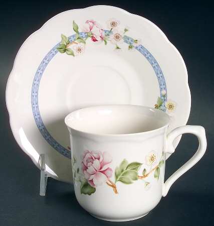 Melanie Flat Cup & Saucer Set