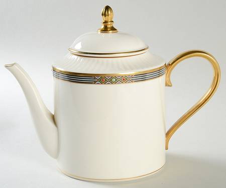Melisande Teapot & Lid by Lenox