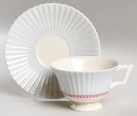 Melody Footed Cup & Saucer Set