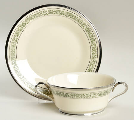 Memoir Footed Cream Soup Bowl & Saucer Set