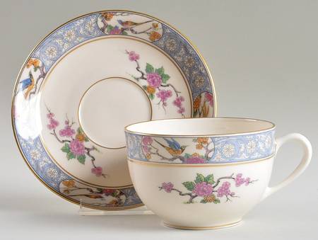 Ming-Birds (Older, Cream, Black Green Stamp) Flat Cup & Saucer Set