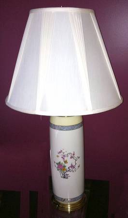 Ming-Birds (Older, Cream, Black Green Stamp) 26" Electric Lamp & Shade