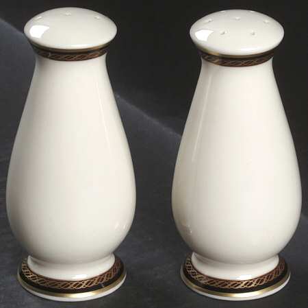Monroe 99 Shape Salt & Pepper Set