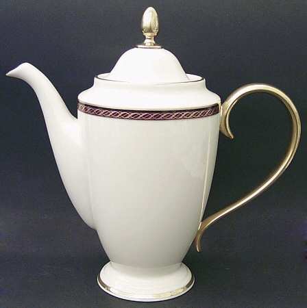 Monroe 1999 Shape Coffee Pot & Lid