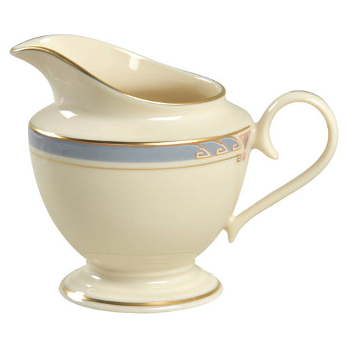 Monterey Creamer