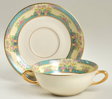 Monticello (Older Green) Flat Cream Soup Bowl & Saucer Set
