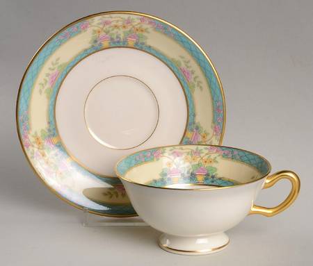 Monticello (Older Green) Footed Cup & Saucer Set