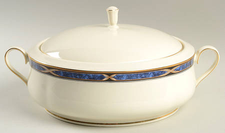 Mountain View Round Covered Vegetable