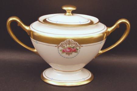 The Mount Vernon Sugar Bowl & Lid