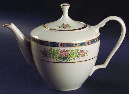 Mystic Teapot & Lid