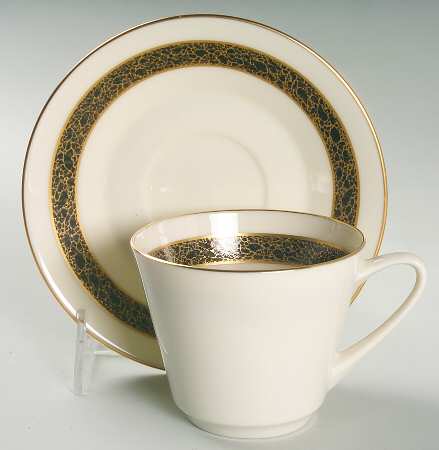 Mystique Flat Cup & Saucer Set