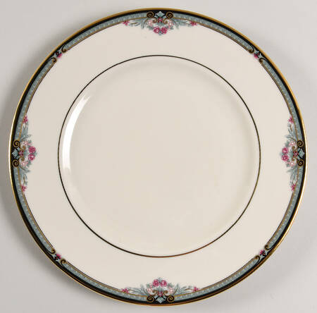 Newbury Square Millennium Dinner Plate