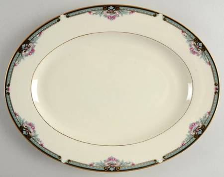 Newbury Square 13" Oval Serving Platter