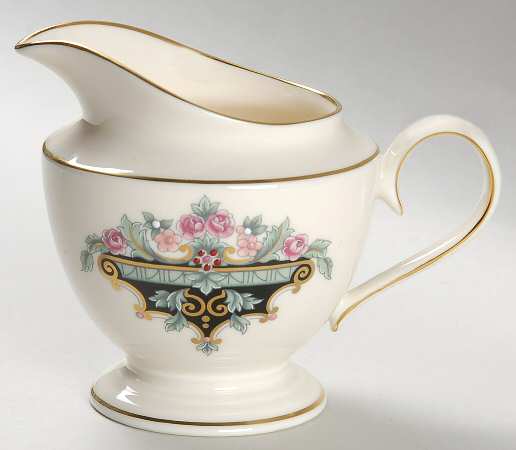 Newbury Square 1999 Shape Creamer