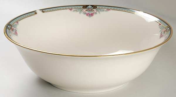 Newbury Square 99 Shape 9" Round Vegetable Bowl