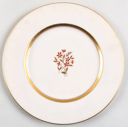 Nydia Salad Plate