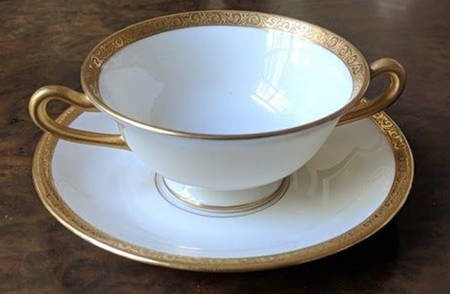 O14 Footed Bouillon Cup & Saucer