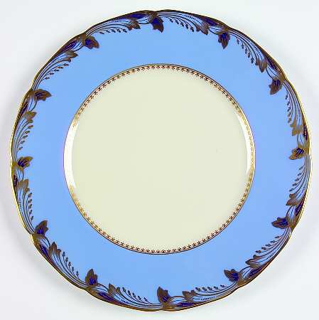O427X17-1 Dawn Blue (Scalloped) by Lenox