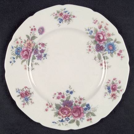 Aurora (Scalloped, No Trim) by Lenox