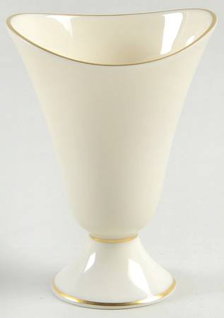 Olympia Gold Cigarette Holder