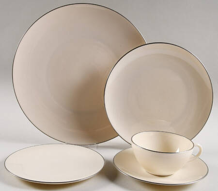 Olympia Platinum 40 Piece Estate Set