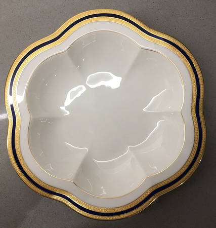 P72 Cobalt Blue Oyster Plate