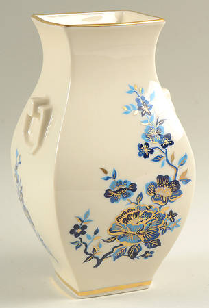 Pagoda (Giftware) 8" Vase