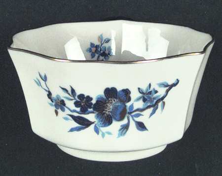 Pagoda (Giftware) Small Round Fluted Bowl