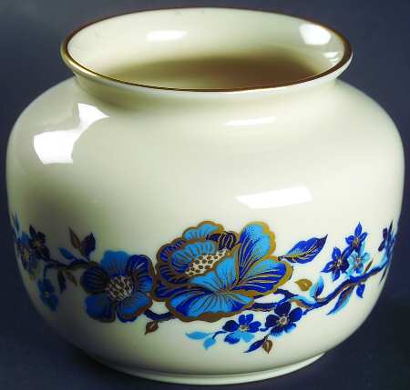 Pagoda (Giftware) 3" Vase