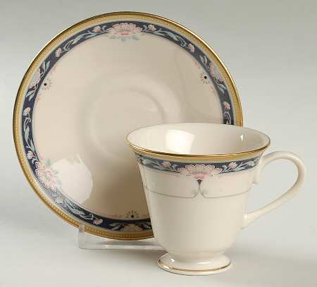 Palmyra Footed Demitasse Cup & Saucer Set