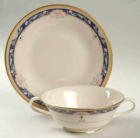 Palmyra Footed Cream Soup Bowl & Saucer Set
