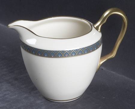 Patriot Creamer by Lenox