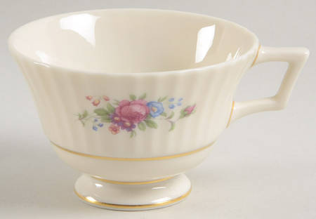 Pavlova Footed Cup