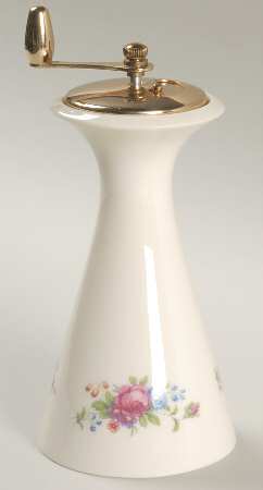 Pavlova Pepper Mill