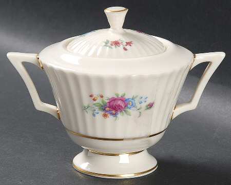 Pavlova Sugar Bowl & Lid