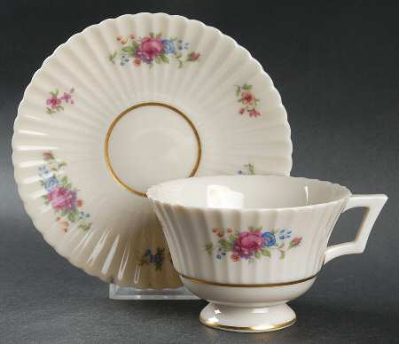Pavlova Footed Cup & Saucer Set by Lenox
