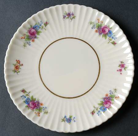 Pavlova Saucer for Footed Cream Soup Bowl