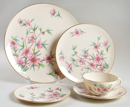 Peachtree 5 Piece Place Setting by Lenox