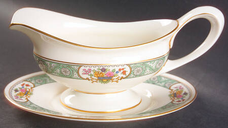 Peking Gravy Boat & Underplate
