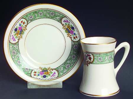 Peking Chocolate Cup & Saucer Set
