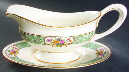 Peking Gravy Boat & Underplate