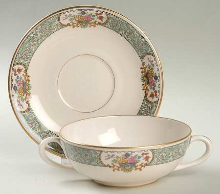 Peking Footed Cream Soup Bowl & Saucer Set