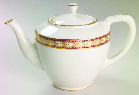 Pembrook Maroon Teapot & Lid