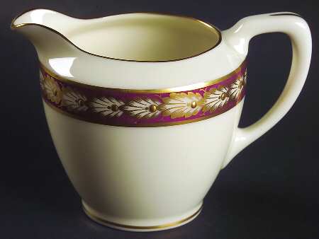 Pembrook Maroon Creamer