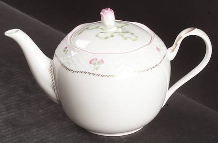 Petite Suite Teapot & Lid