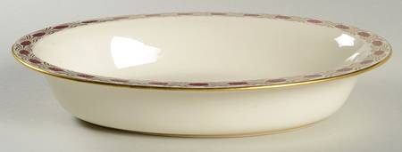 Pinehurst Maroon 10" Oval Vegetable Bowl