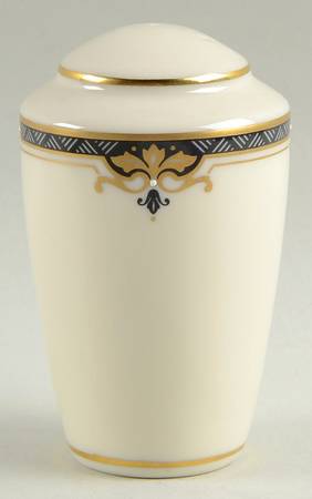 Potomac Pepper Shaker